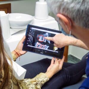 Photo Tooth implant