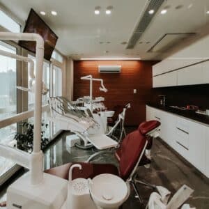 Photo Dental implant surgery